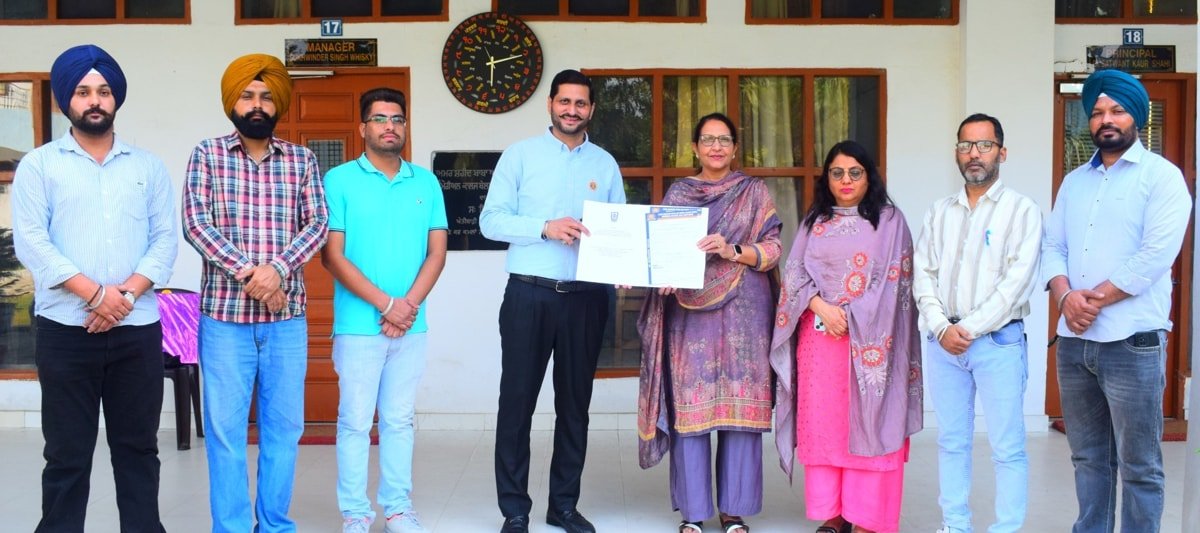 Bela College signs MoU with Solitaire Infosys Private Limited
